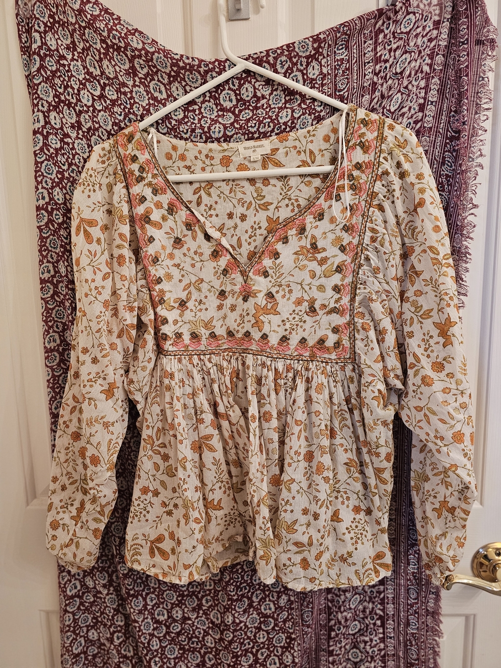 Cost Plus World Market Cream Floral Tunic Emroidered Trim